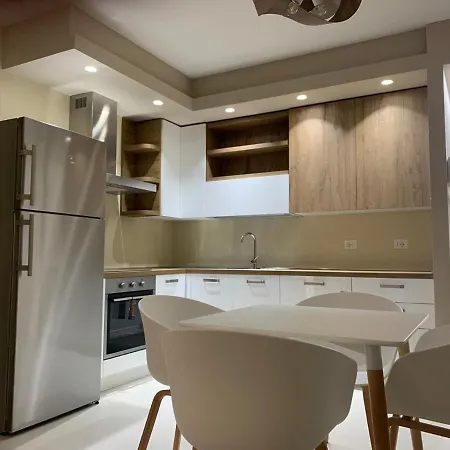 Apartment Penthouse Aureliana Attico Con Piscina A